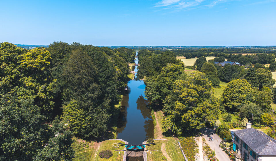 Les onze écluses Les onze écluses