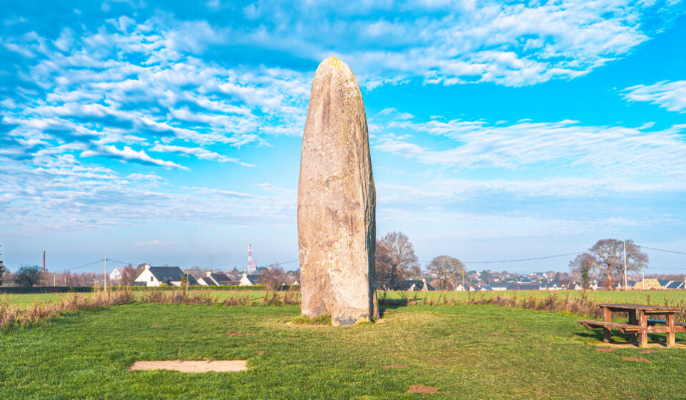 Menhir du Champ-Dolent