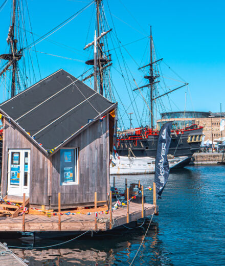 La maison flottante et solidaire