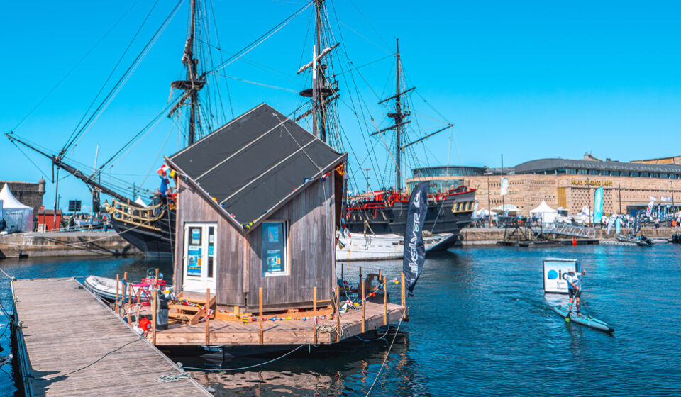 La maison flottante et solidaire